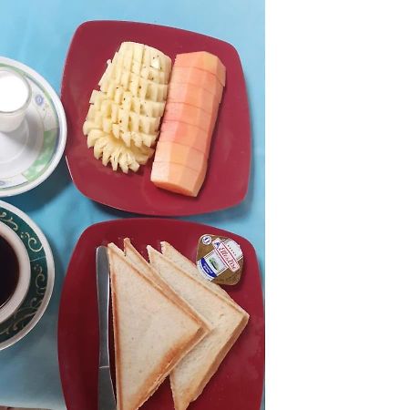 Aura Guest House 길리 아이르 외부 사진